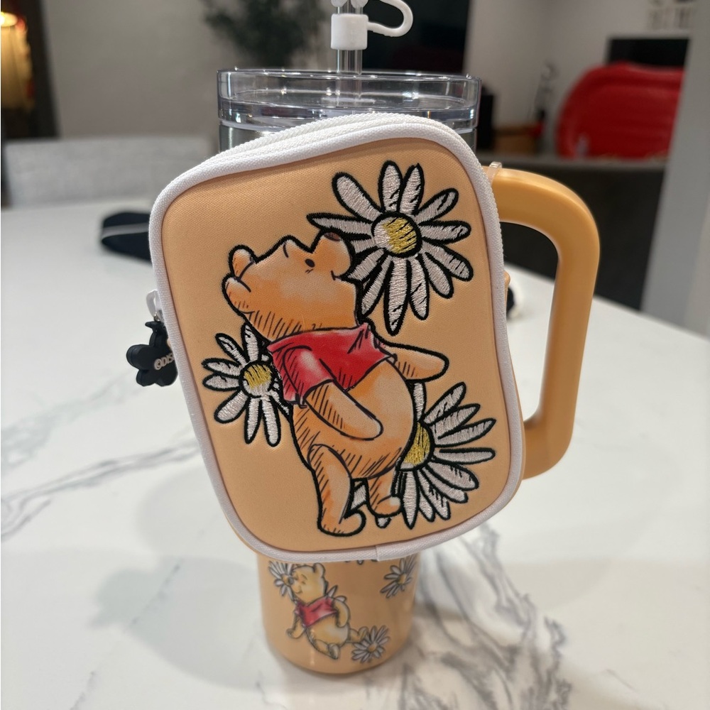 Disneyland parks- Winnie the Pooh Orange Water Bottle with Handle